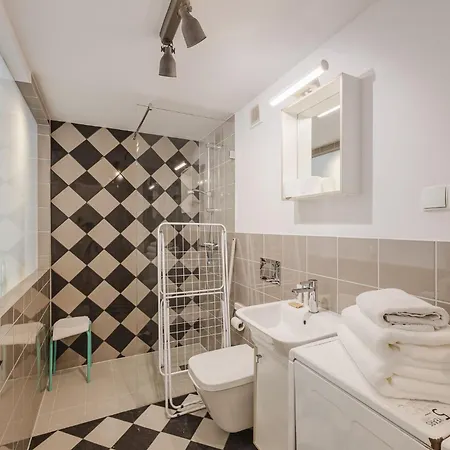 Wilson Park Loft With Mezzanine By Bookinghost 아파트 *